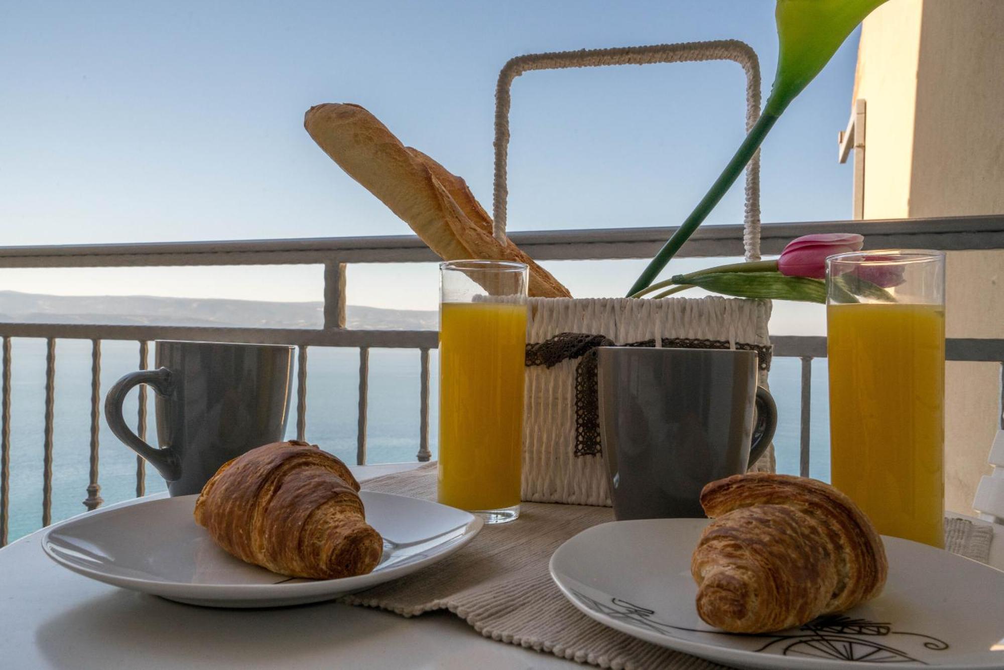 Apartmani Sonata Omiš Exterior foto