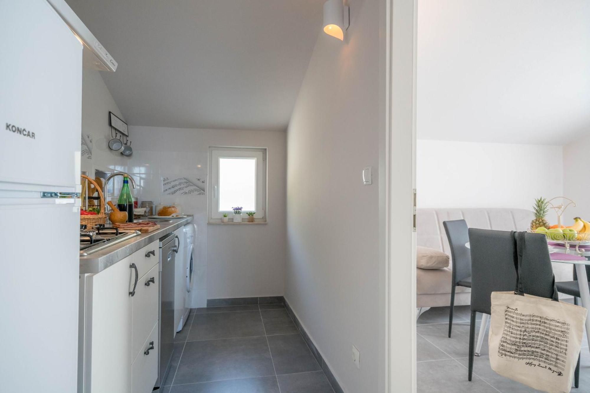 Apartmani Sonata Omiš Exterior foto